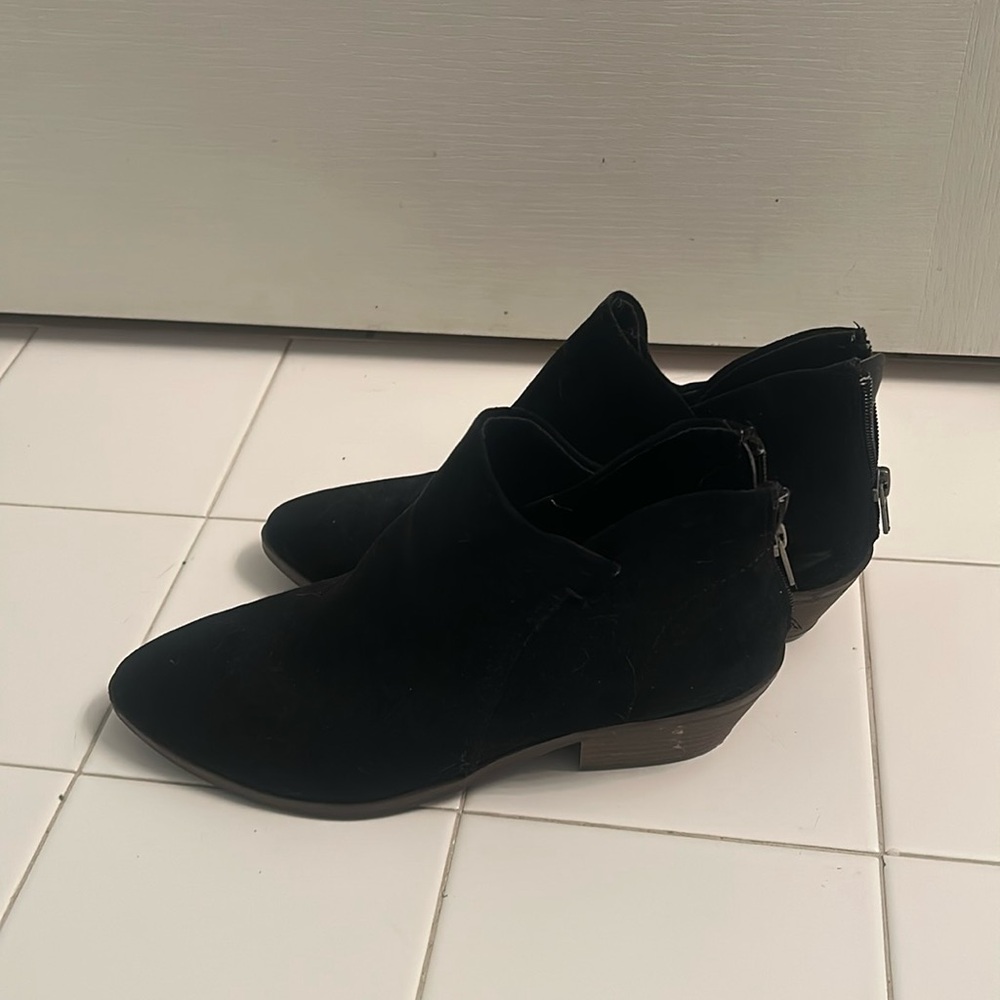 American eagle booties